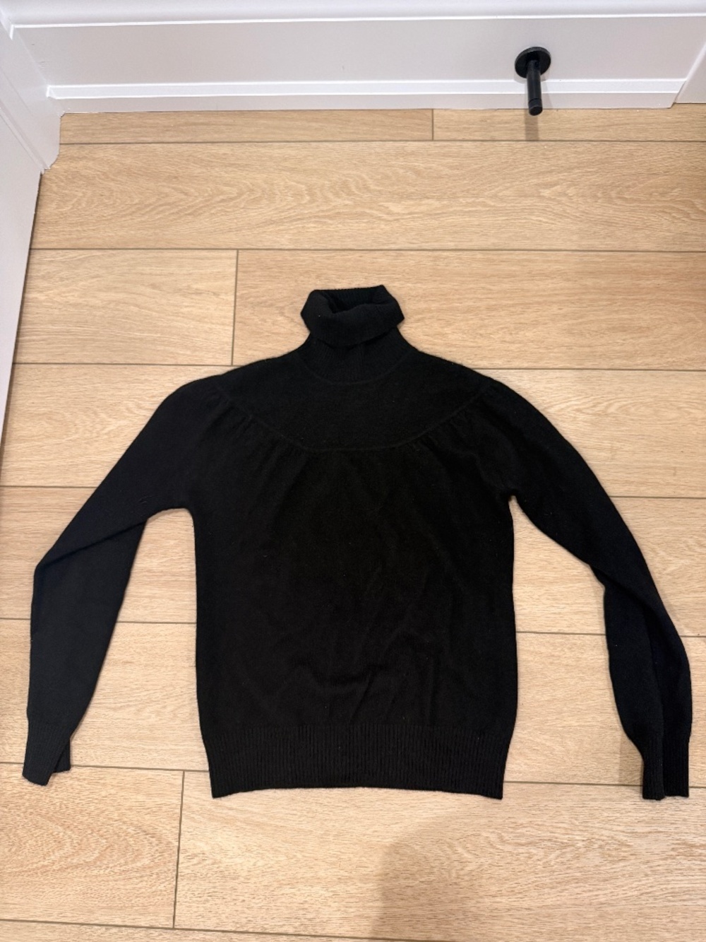 Black cashmere sweater